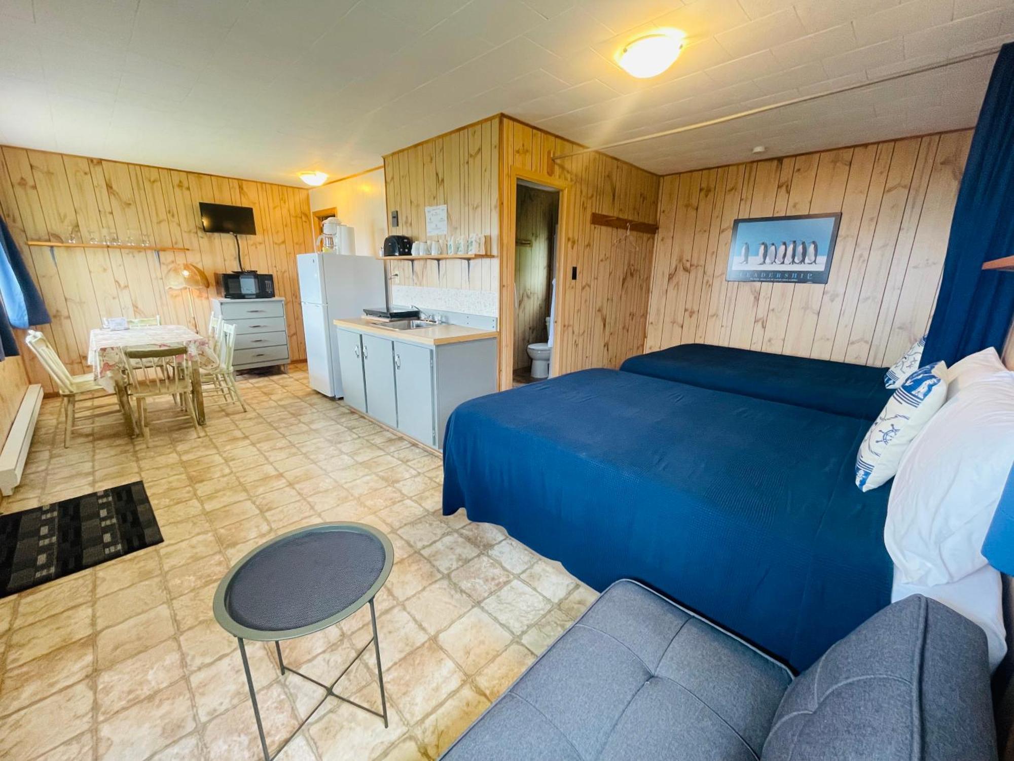 Chalets Bernatchez Mont-Saint-Pierre Exterior photo